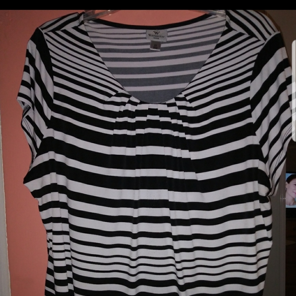 2x Worthington blouse